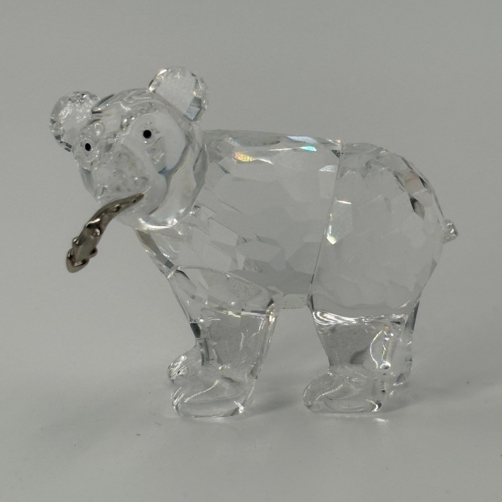 Swarovski Crystal Grizzly Bear Cub‎ with Fish Figurine Retired Faceted Glass